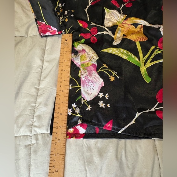Vero Moda size large black floral wrap kimono silky top - Picture 8 of 12